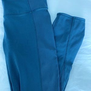 Limited Edition Lululemon Navy Crops